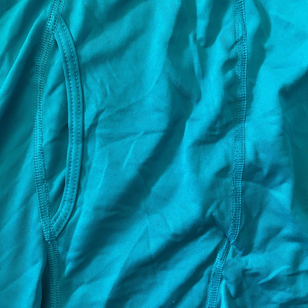 NWOT-Hanes Men's Vibrant Aqua/Teal Boxer Briefs - Picture 2 of 4